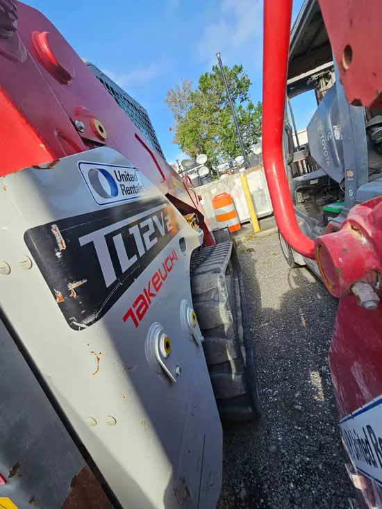 2022 Takeuchi TL12V2-CR Track Loader