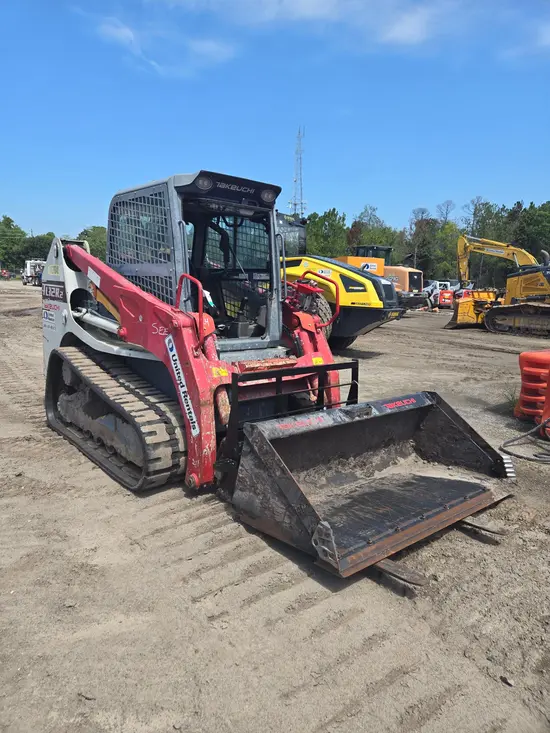 2021 Takeuchi TL12R2-CR Track Loader