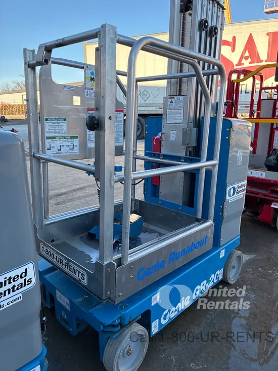 2018 Genie GR-20 Self-Propelled One-Person Lift