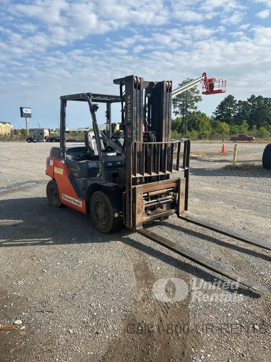2021 Toyota 8FD35U Warehouse Forklift
