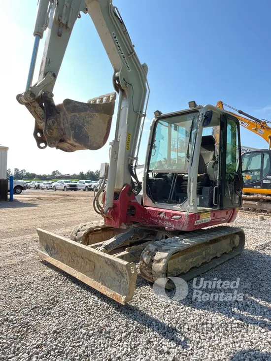 2022 Takeuchi TB370CR Mini Excavator