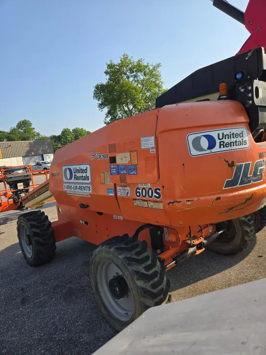 2017 JLG 600S Boom Lift