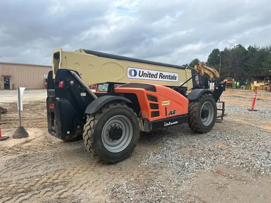 2019 JLG 1055 Forklift