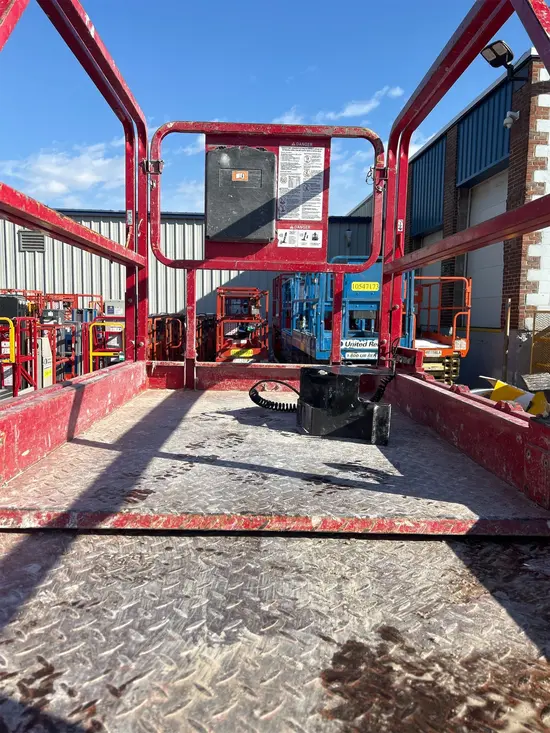 2017 MEC 4046SE Scissor Lift