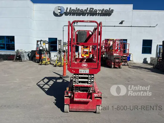 2019 MEC MICRO 19 Scissor Lift