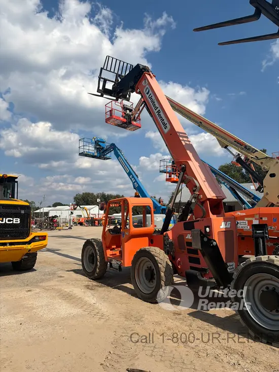 2019 SKYTRAK 6042 Forklift