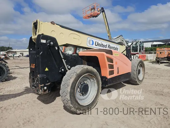 2017 JLG 742 Forklift