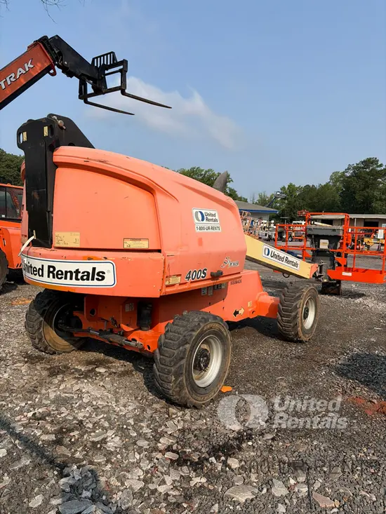 2017 JLG 400S Boom Lift