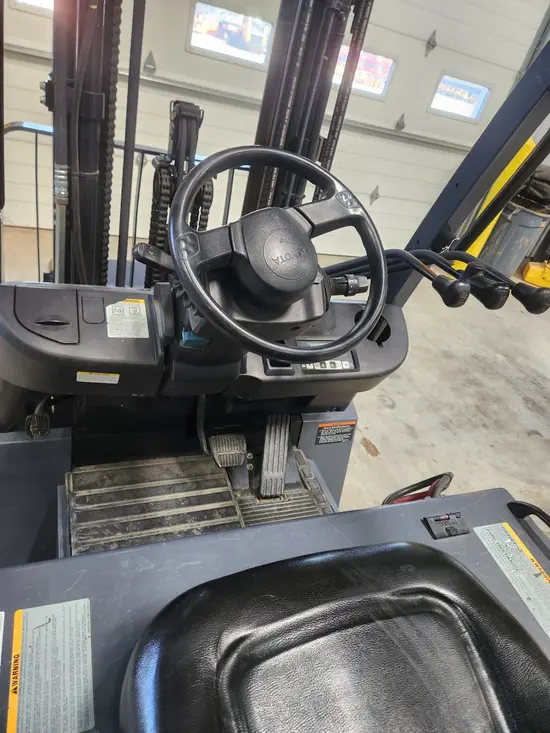 2019 Toyota 8FBCU25 Warehouse Forklift