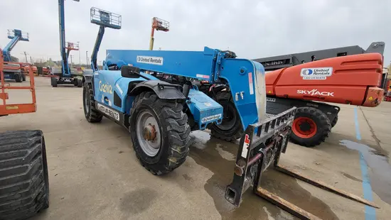 2016 Genie GTH-844 Forklift