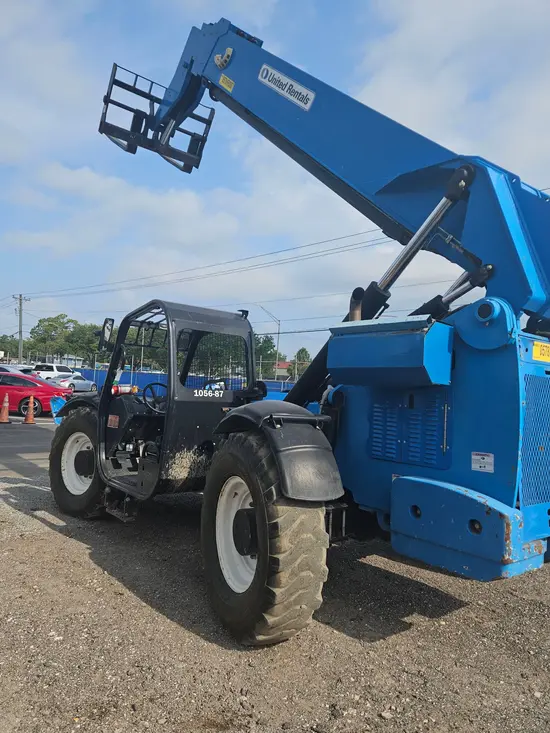 2016 Genie GTH-1056 Forklift