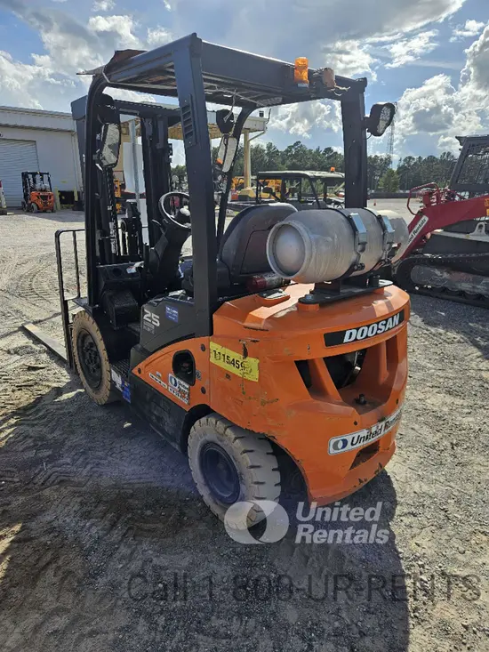 2021 Doosan G25N-7DF Warehouse Forklift