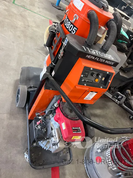 2022 Husqvarna T4000P SC Vacuum