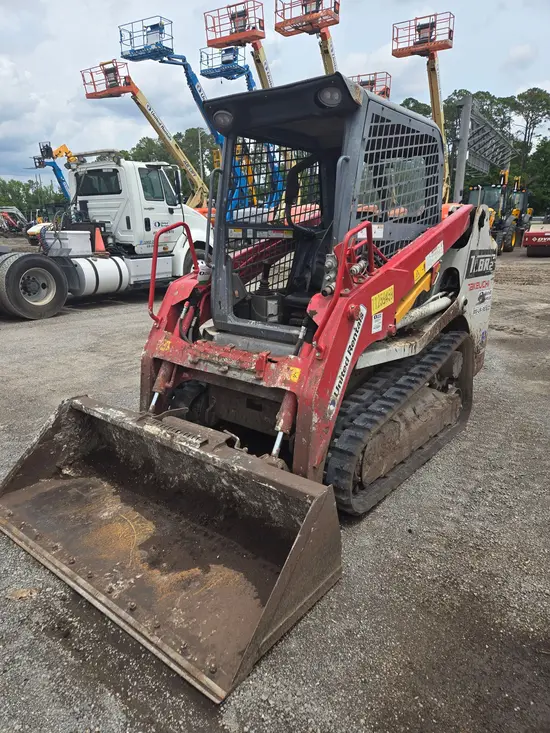 2021 Takeuchi TL8R2R Track Loader