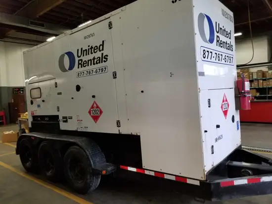 2013 Cummins C300 600V Diesel Generator