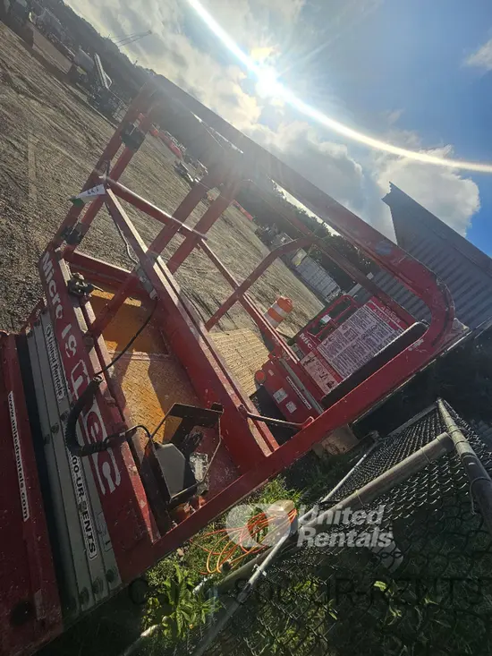 2019 MEC MICRO 19 Scissor Lift