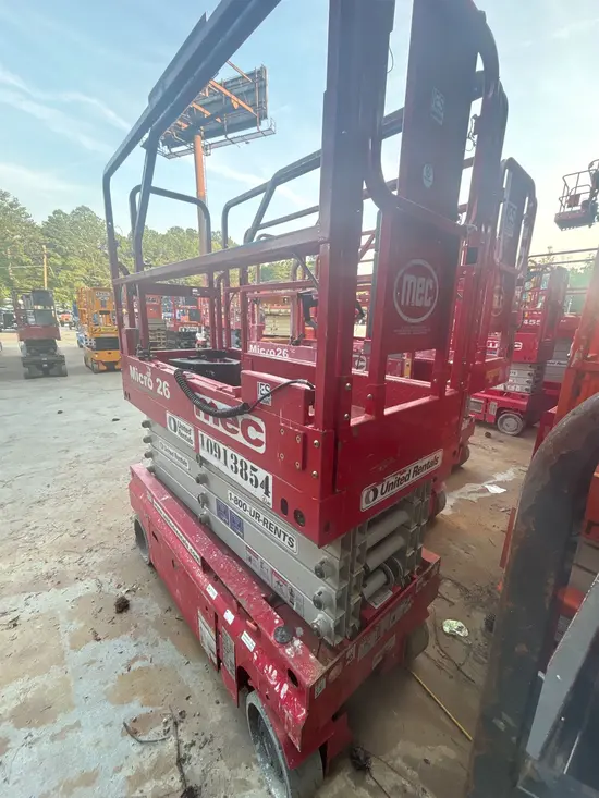 2019 MEC MICRO 26 Scissor Lift