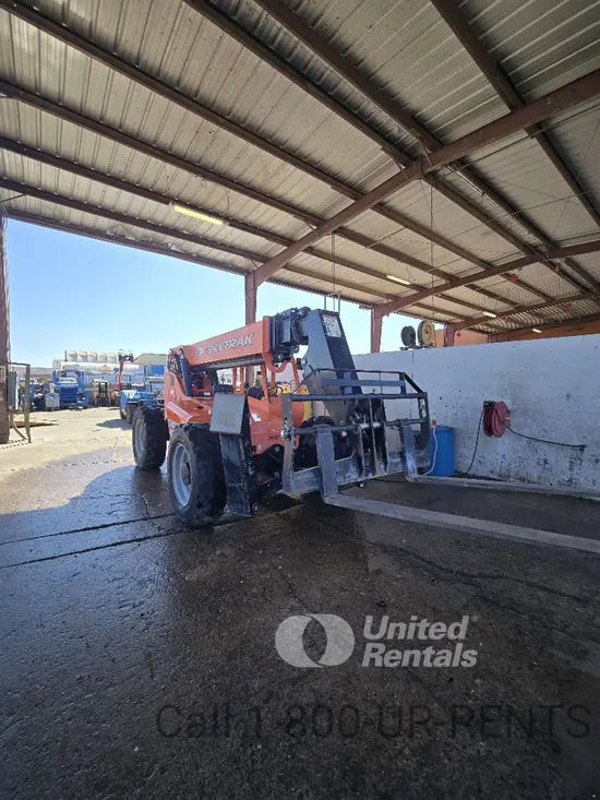 2018 SKYTRAK 10054 Forklift