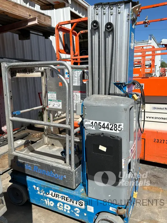 2016 Genie GR-20 Self-Propelled One-Person Lift