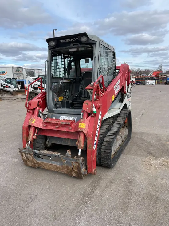 2019 Takeuchi TL10V2-CR Track Loader