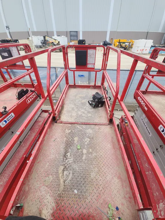 2018 MEC 4555SE Scissor Lift