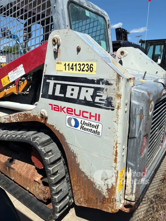 2022 Takeuchi TL8R2R Track Loader