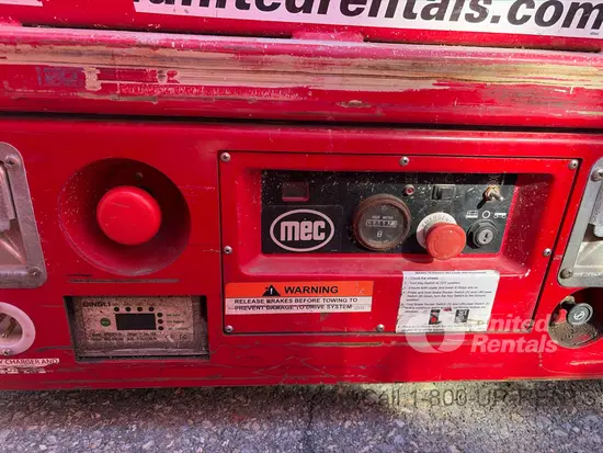 2018 MEC MICRO 19 Scissor Lift