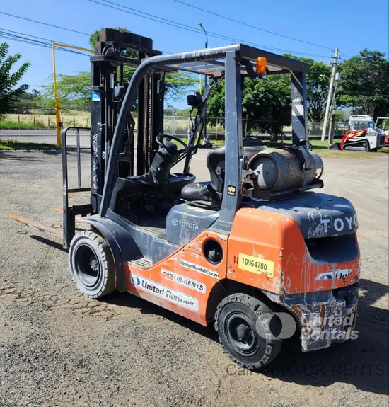 2019 Toyota 8FGU25 Warehouse Forklift