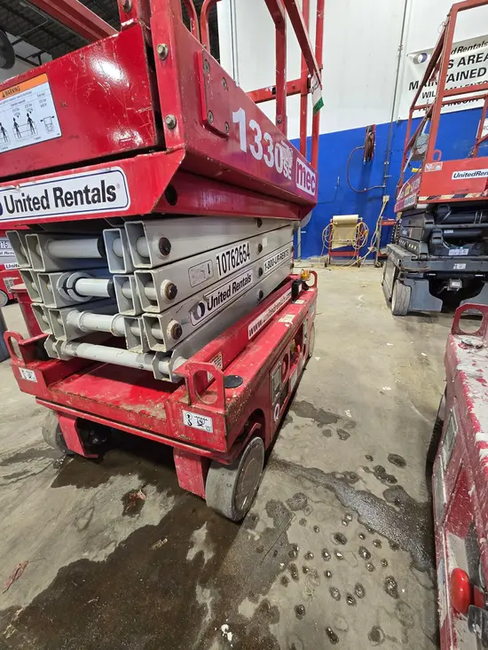 2018 MEC 1330SE Scissor Lift