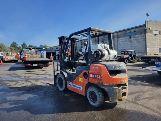 2019 Toyota 8FGU25 Warehouse Forklift