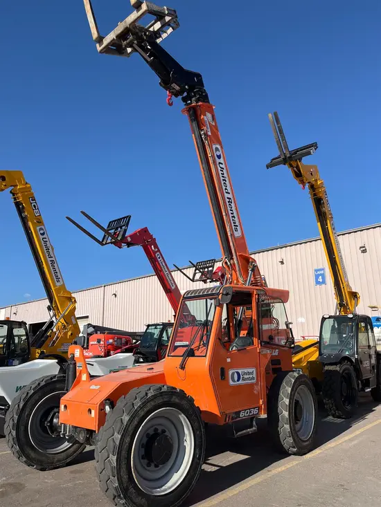 2018 SKYTRAK 6036 Forklift