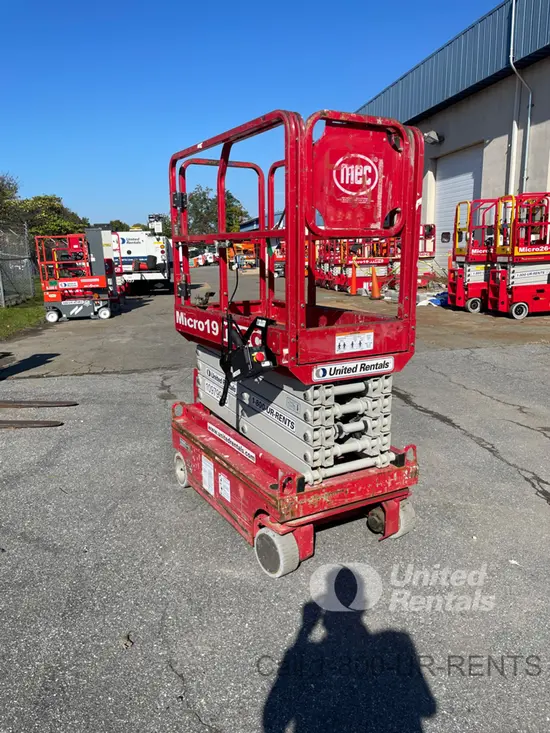 2019 MEC MICRO 19 Scissor Lift