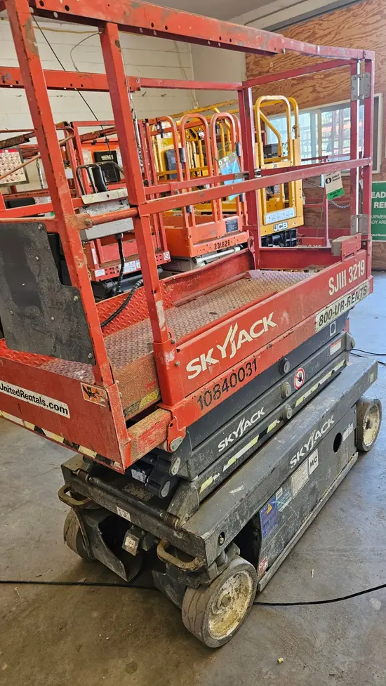 2018 Skyjack SJIII3219 Scissor Lift