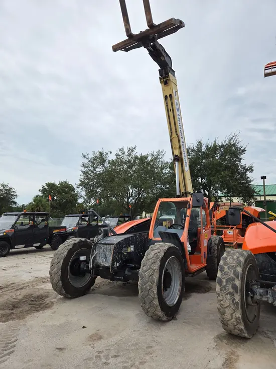 2017 JLG 642 Forklift