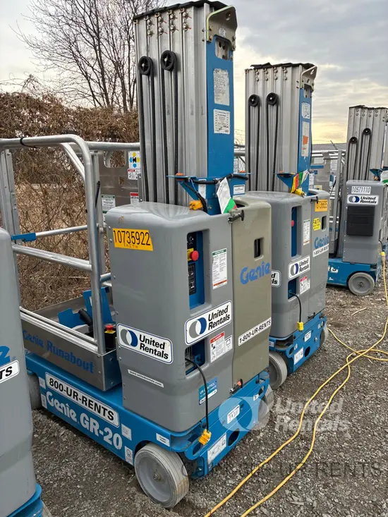 2018 Genie GR-20 Self-Propelled One-Person Lift