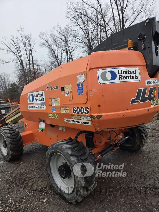 2017 JLG 600S Boom Lift