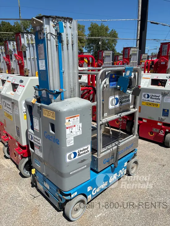2018 Genie GR-20 Self-Propelled One-Person Lift
