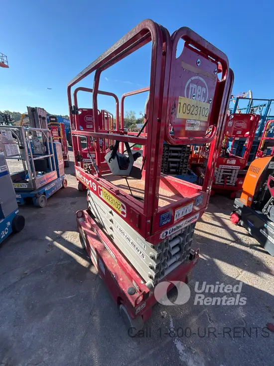 2019 MEC MICRO 19 Scissor Lift