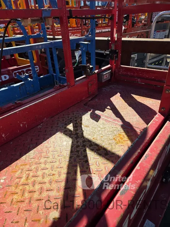 2018 MEC MICRO 19 Scissor Lift