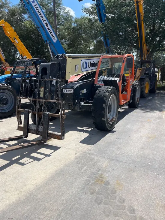 2017 JLG 642 Forklift