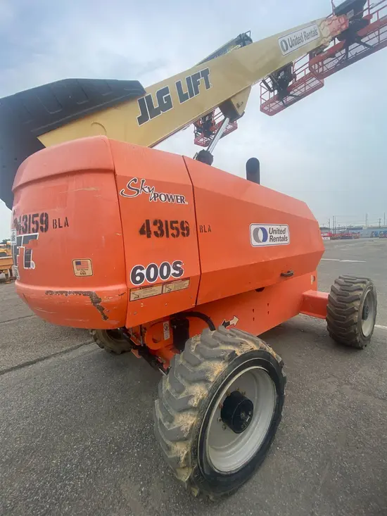 2017 JLG 600S Boom Lift