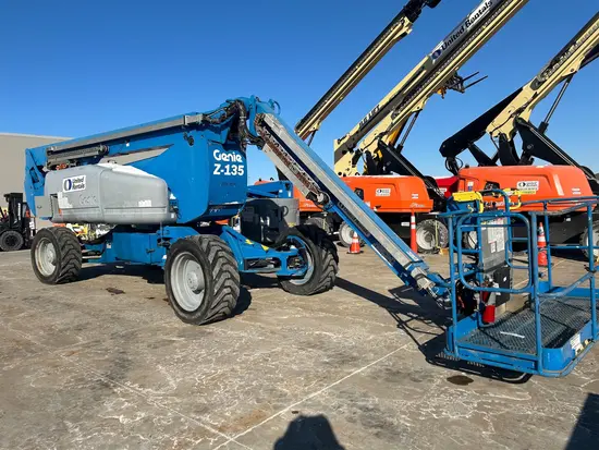 2013 Genie Z-135/70 Articulating Boom Lift