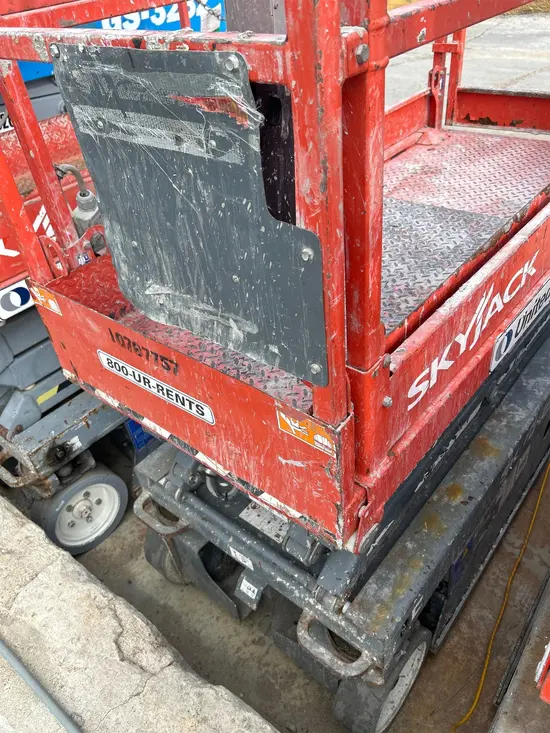2018 Skyjack SJIII3219 Scissor Lift