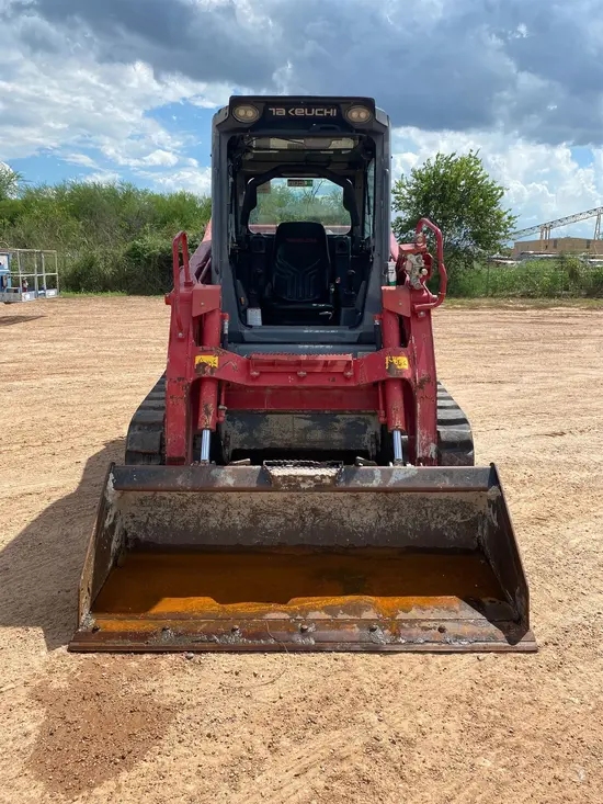 2022 Takeuchi TL12V2-CR Track Loader
