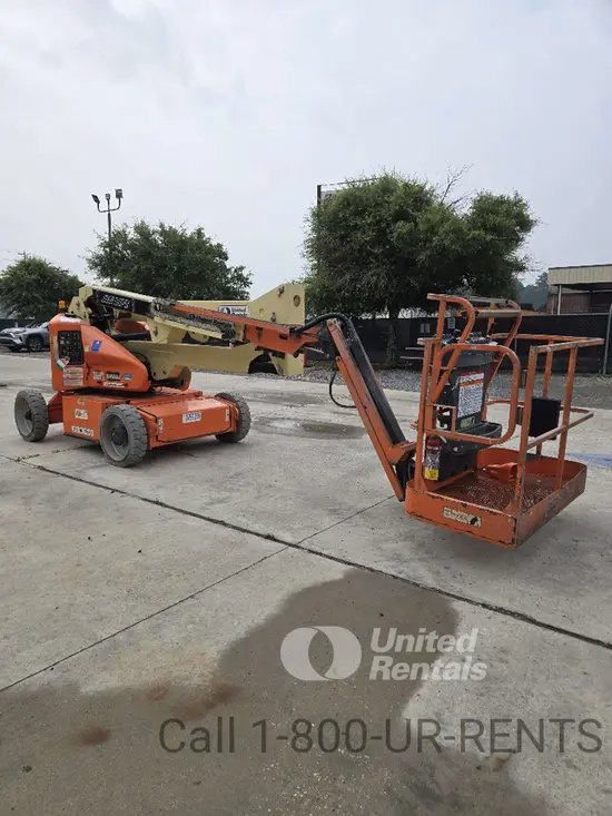2018 JLG E450AJ Articulating Boom Lift