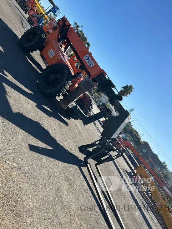2019 JLG 10054 Forklift