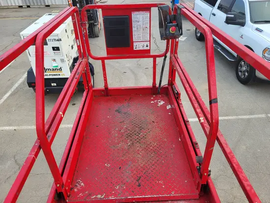 2018 MEC 4046SE Scissor Lift