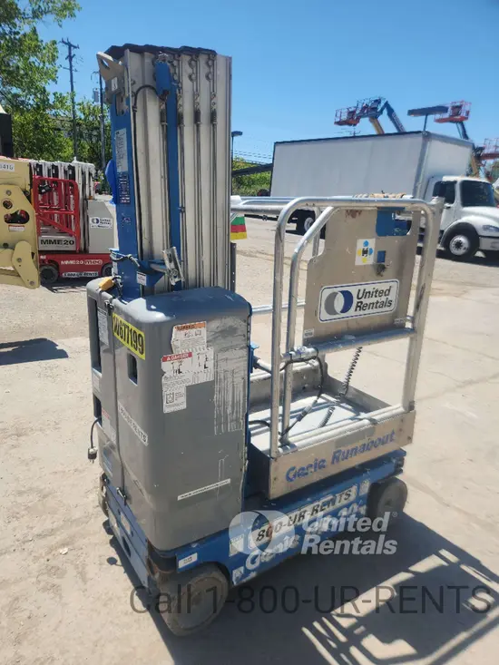 2017 Genie GR-20 Self-Propelled One-Person Lift