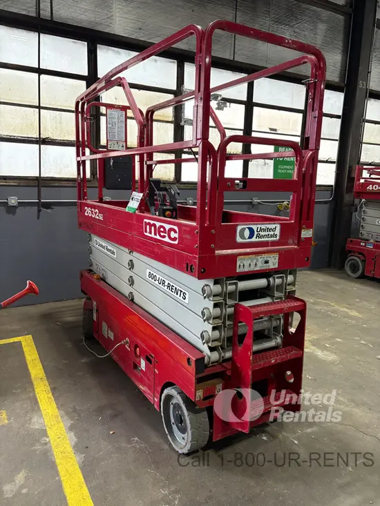 2018 MEC 2632SE Scissor Lift