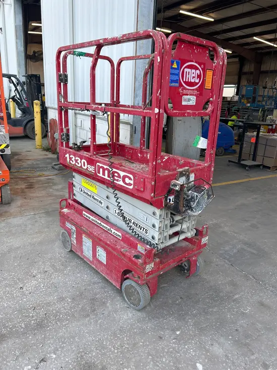 2019 MEC 1330SE Scissor Lift